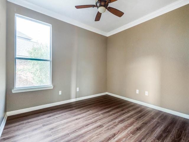 unfurnished room featuring ceiling fan, wood-type flooring, and crown molding