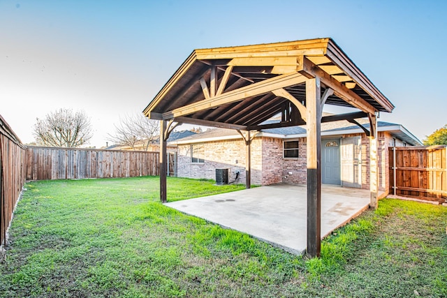 view of yard with a patio and cooling unit