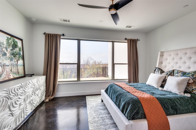 bedroom with ceiling fan