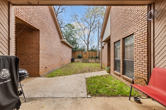 view of patio / terrace with ceiling fan