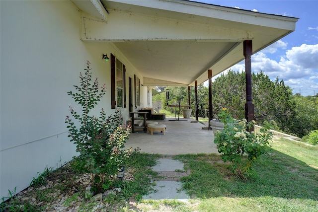 view of patio / terrace featuring a porch