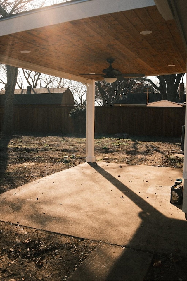 view of patio featuring ceiling fan