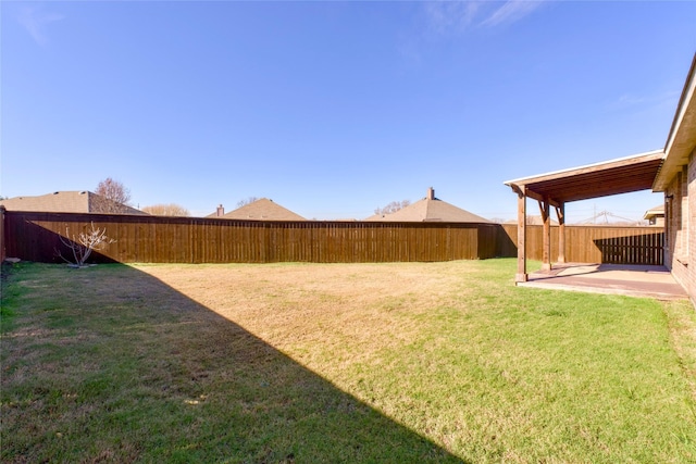 view of yard with a patio