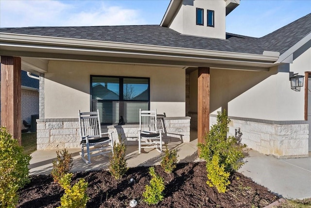 view of patio featuring covered porch