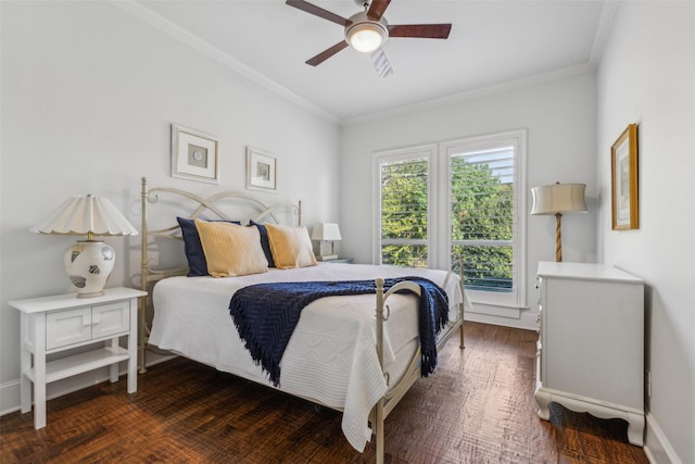 bedroom featuring ceiling fan, dark hardwood / wood-style flooring, and crown molding