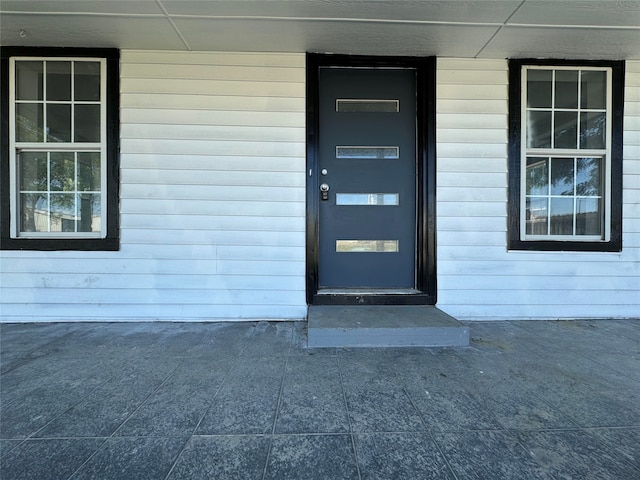 view of property entrance