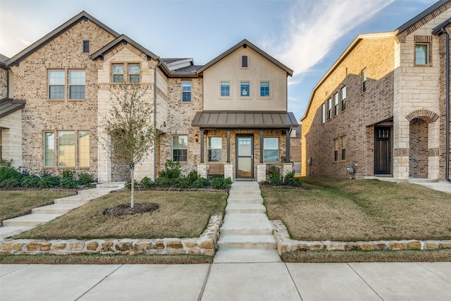 view of front of house with a front yard