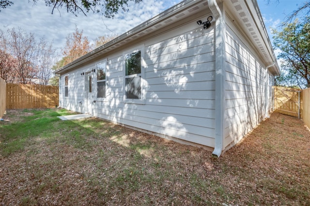 view of property exterior