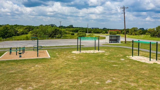 Listing photo 3 for 880 Sunfish Pt, Bluff Dale TX 76433