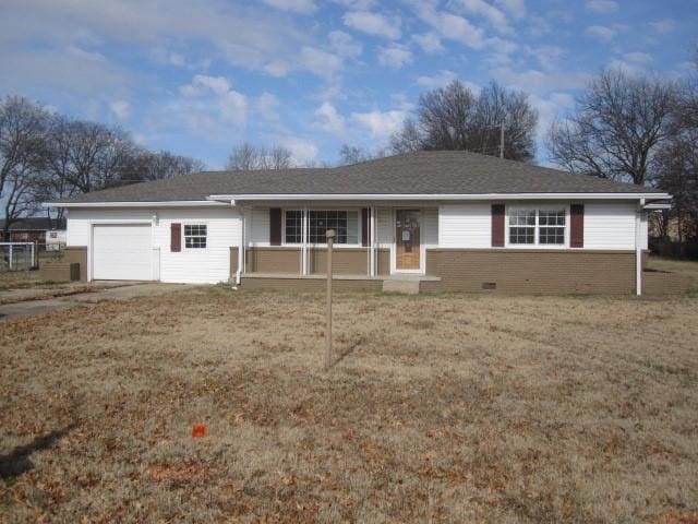 single story home featuring a front lawn, a porch, and a garage