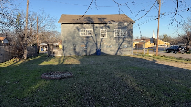 exterior space with a yard