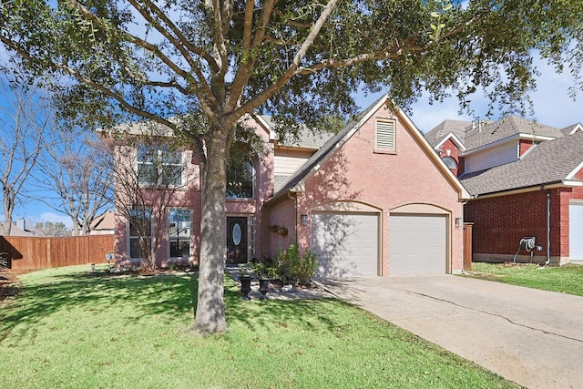 view of front of home featuring a front lawn