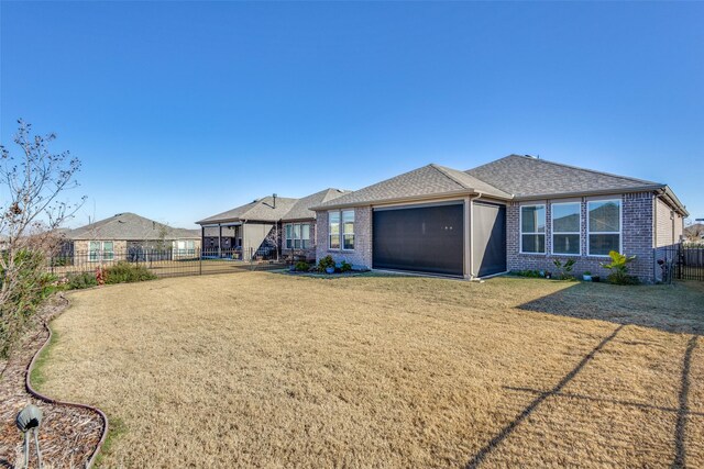 view of front of house with a front yard