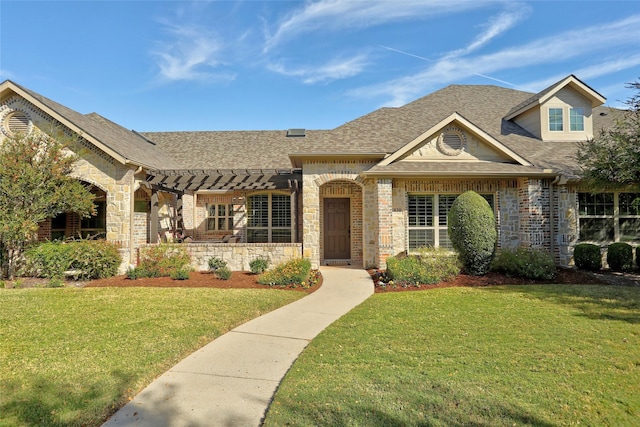 view of front of home with a front lawn