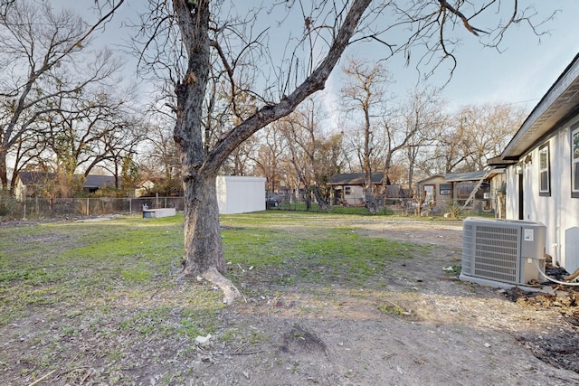 view of yard featuring cooling unit