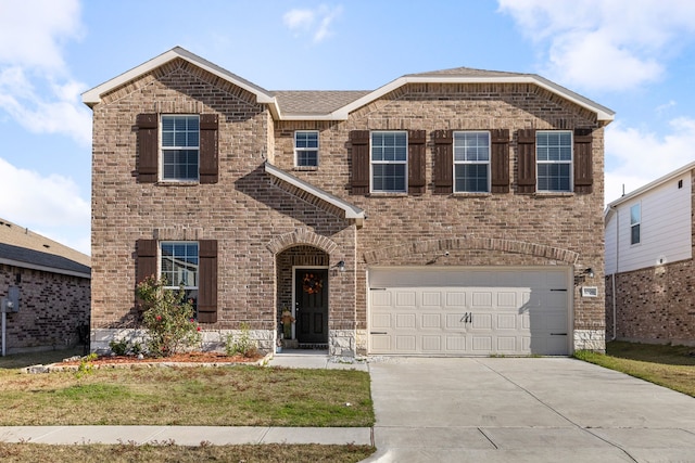 view of front facade featuring a garage