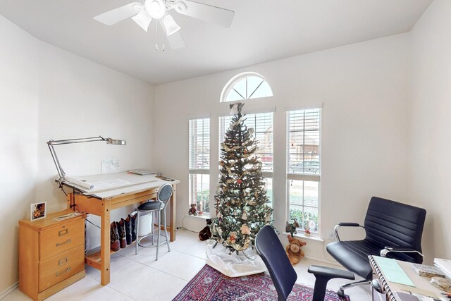 office with ceiling fan