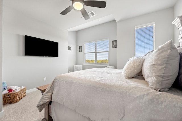 bedroom featuring carpet and ceiling fan