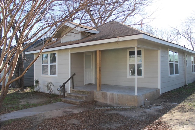 bungalow-style home with covered porch