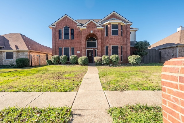 front of property featuring a front lawn