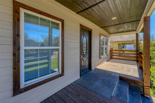 deck with covered porch