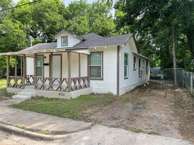 bungalow-style house featuring covered porch