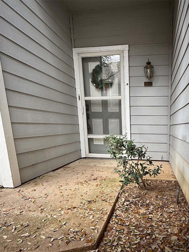 view of entrance to property