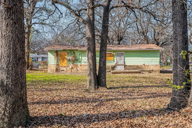 view of front of property