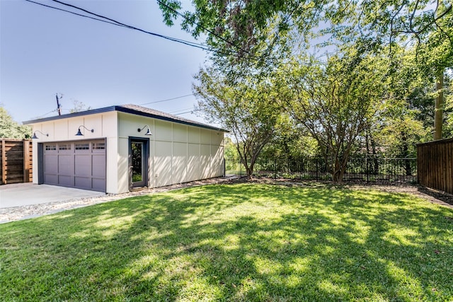 view of yard with a garage