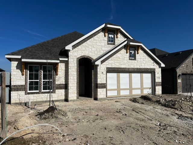 view of front facade with a garage