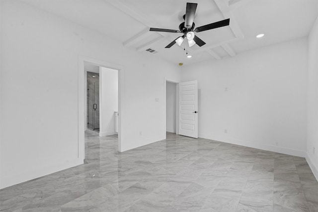 empty room featuring ceiling fan