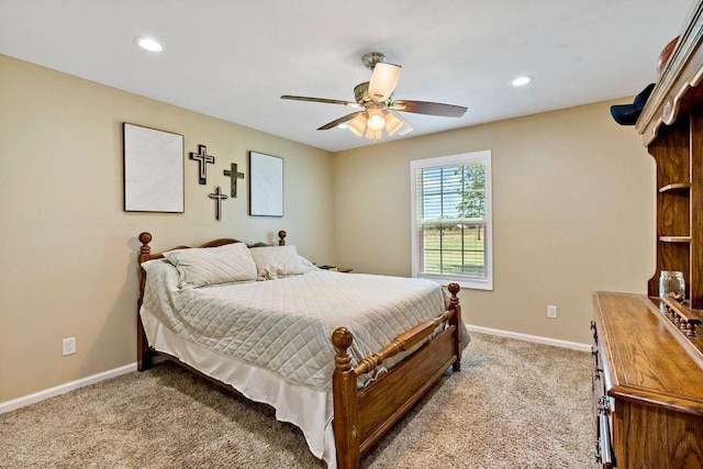 bedroom featuring carpet and ceiling fan