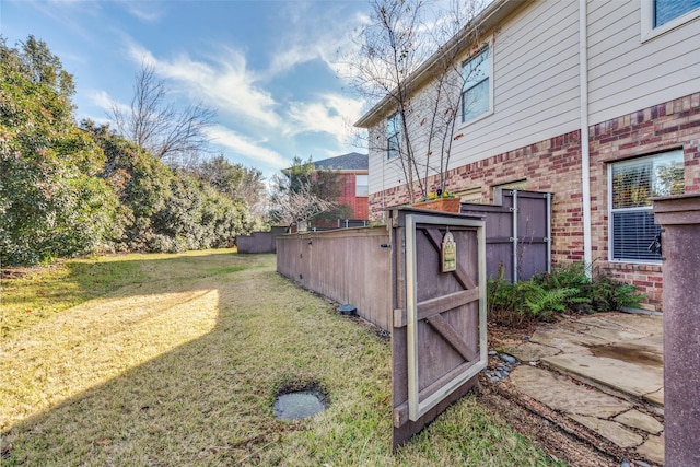 view of yard featuring fence