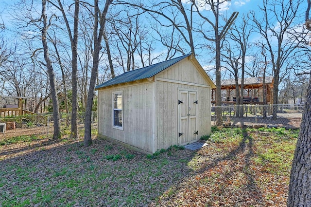 view of outbuilding