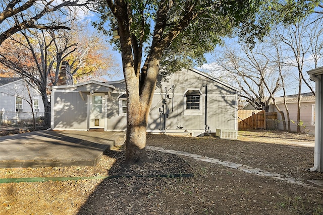 view of front of home