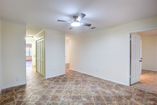 empty room with ceiling fan