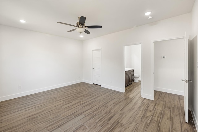 empty room with ceiling fan