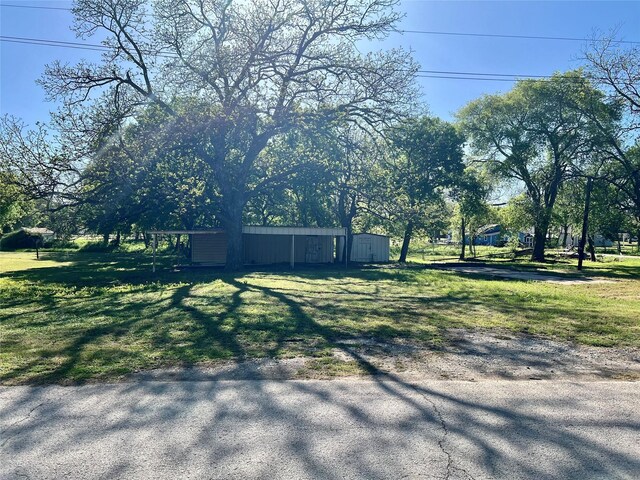 Listing photo 2 for 400 Dallas St, Nocona TX 76255