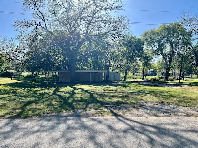 Listing photo 2 for 400 Dallas St, Nocona TX 76255