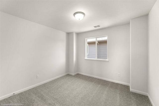 empty room featuring carpet