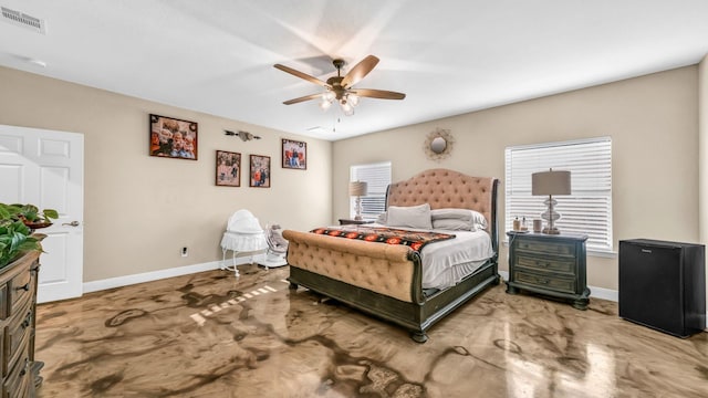 bedroom with ceiling fan