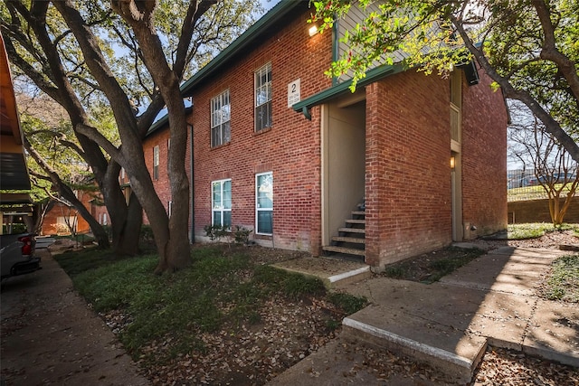 view of home's exterior