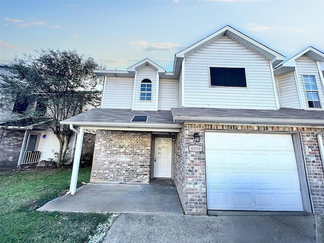 view of front of house with a garage