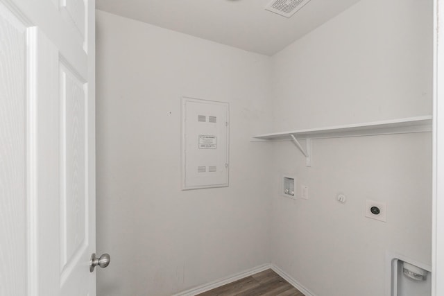 16032 Crews Ave, Haslet, TX 76052 - washroom featuring hookup for a washing machine, wood finished floors, gas dryer hookup, hookup for an electric dryer, and baseboards