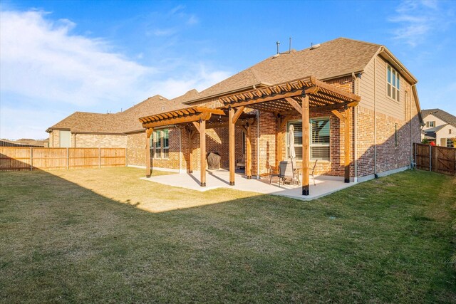 view of patio featuring ceiling fan, area for grilling, and french doors