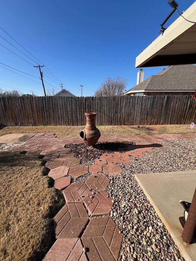 view of yard with a patio