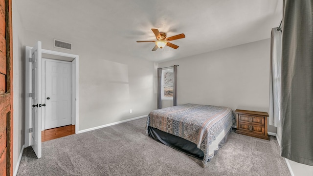 bedroom featuring carpet floors and ceiling fan