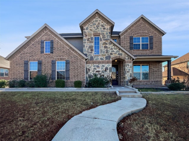 view of front of home with a front yard