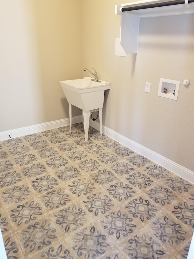 laundry room with sink and hookup for a washing machine