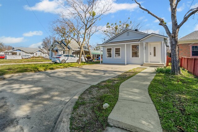 view of front of home